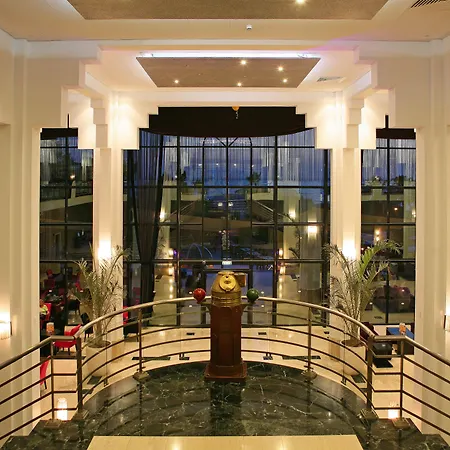 Курортний комплекс St George & (adults Only) Klorakas