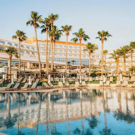 Курортний комплекс St George & (adults Only) Klorakas