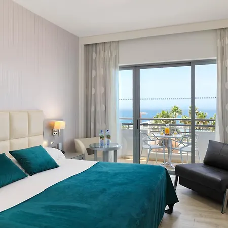 Курортний комплекс St George & (adults Only) 4*